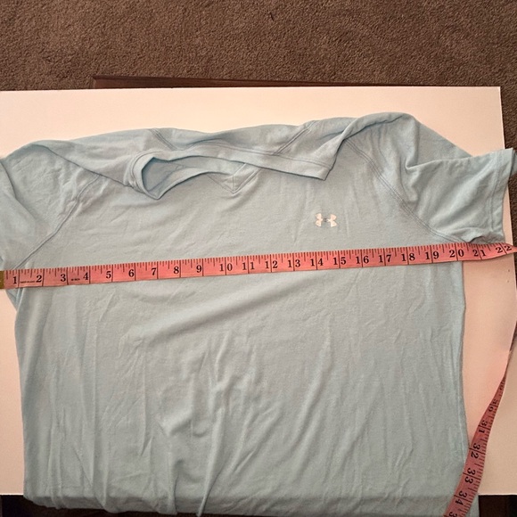 Under Armour Light Blue Top - Picture 4 of 7
